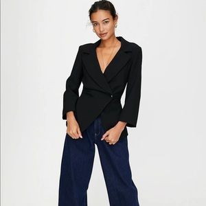 ISO Aritzia Selina Blazer!